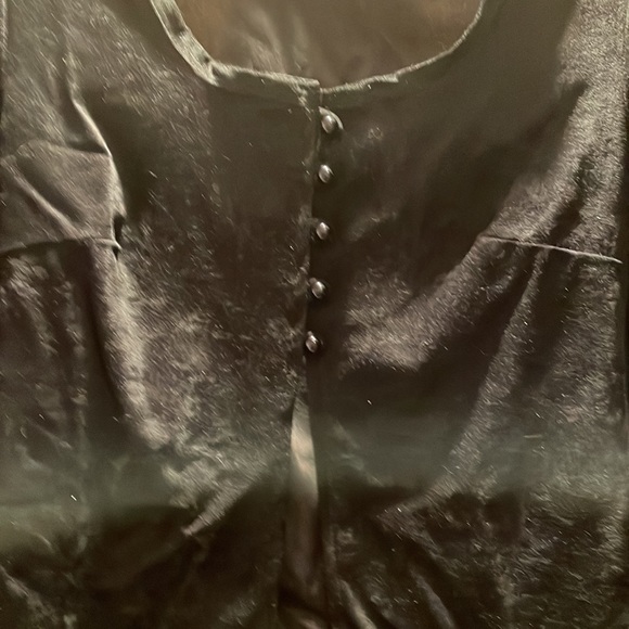 Woman’s Sun Fire Black Velvet like Fabric Fitted Size Small - Picture 2 of 7